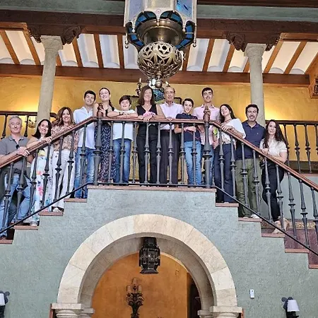 Casa Palacio Puy Du Fou *