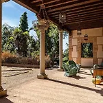 Casa Palacio Puy Du Palacete