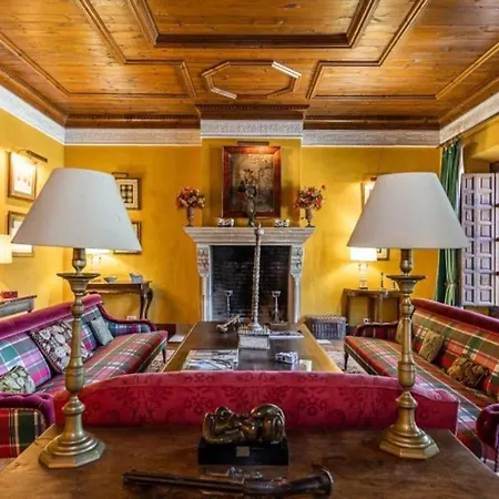 Casa Palacio Puy Du Palacete