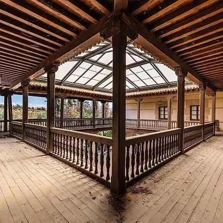 Casa Palacio Puy Du Palacete * 托萊多