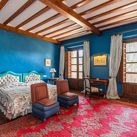 Casa Palacio Puy Du Fou