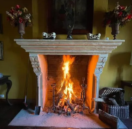 Casa Palacio Puy Du Fou Villa