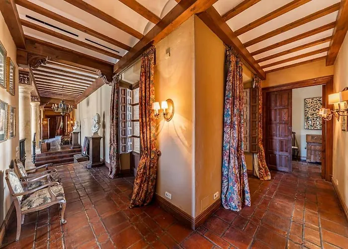 Casa Palacio Puy Du Fou Villa Toledo