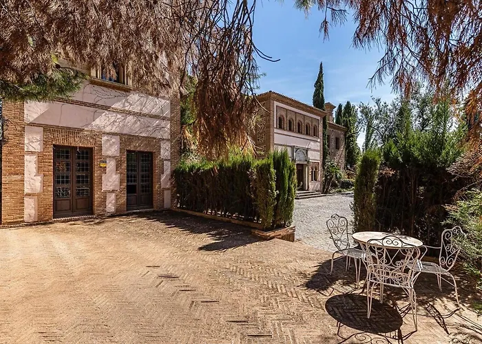 Casa Palacio Puy Du Fou Villa *